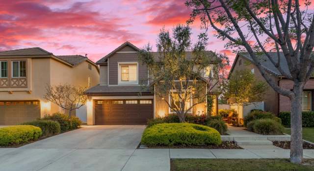 Photo of 8113 McGraw Hill Dr, Bakersfield, CA 93311