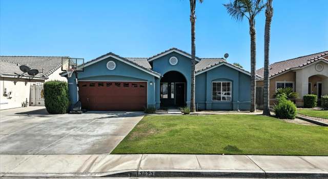Photo of 3023 Esperanza Dr, Bakersfield, CA 93313