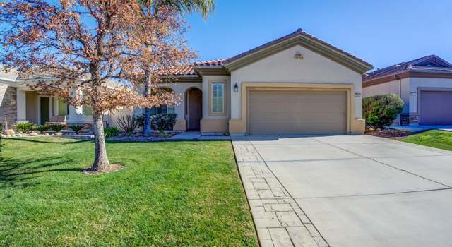 Photo of 5805 Blazing Star Ln, Bakersfield, CA 93306