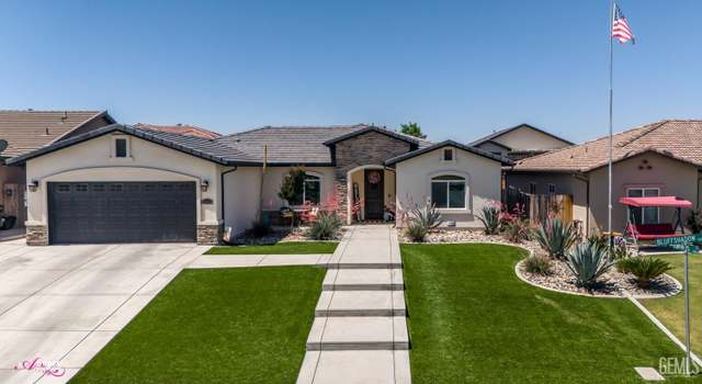 Photo of 10319 Bluffshadow Dr, Bakersfield, CA 93306