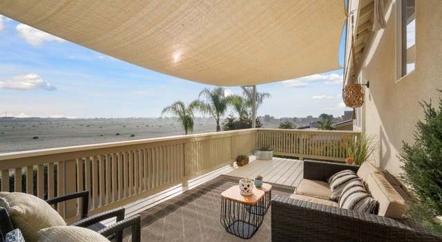 Photo of 10207 Sharktooth Peak Dr, Bakersfield, CA 93311