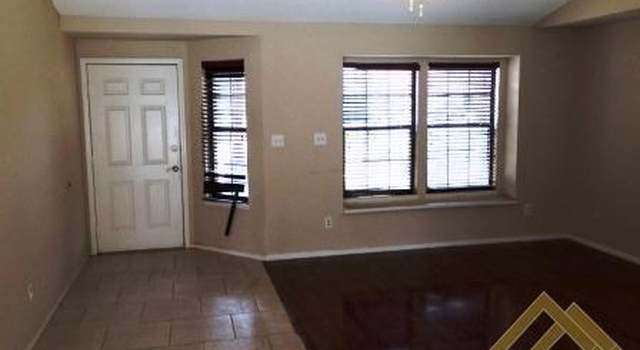 Photo of 9404 Coulter Ct, Bakersfield, CA 93311