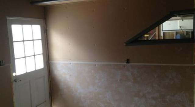 Photo of 10706 Enger St, Bakersfield, CA 93312