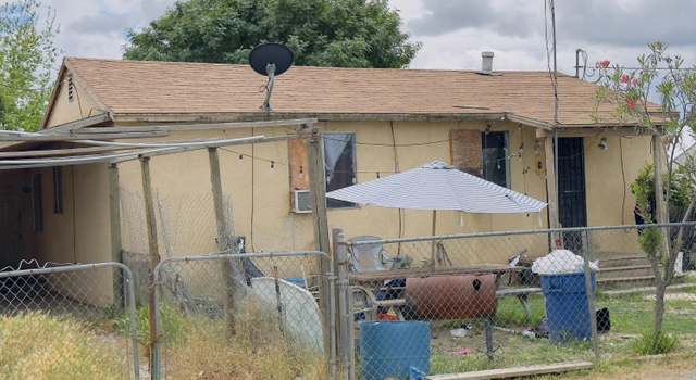Photo of 725 School Ave, Earlimart, CA 93219
