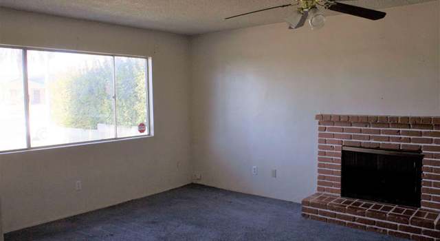 Photo of 3113 Saint Thomas Way, Bakersfield, CA 93306