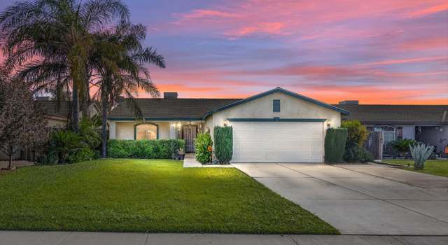 Photo of 1401 Berkshire Rd, Bakersfield, CA 93307