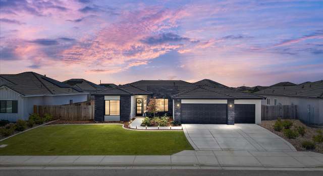 Photo of 700 Brookline Ln, Bakersfield, CA 93314