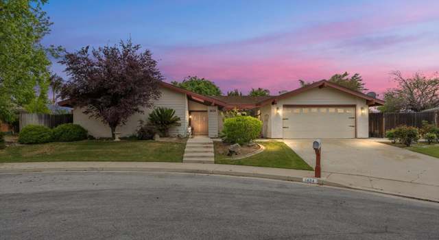 Photo of 1404 Moraine Ct, Bakersfield, CA 93309