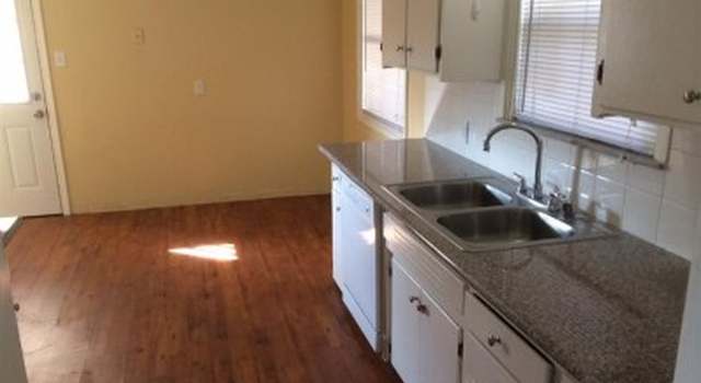Photo of 117 Beech St, Bakersfield, CA 93304