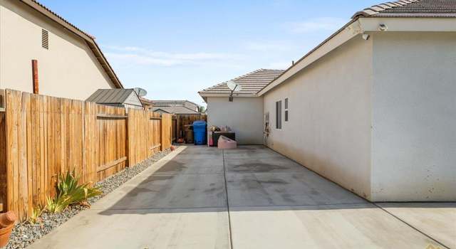 Photo of 9909 Biscayne Dr, Bakersfield, CA 93311