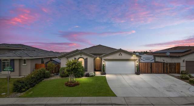 Photo of 133 Hammersmith Dr, Bakersfield, CA 93314