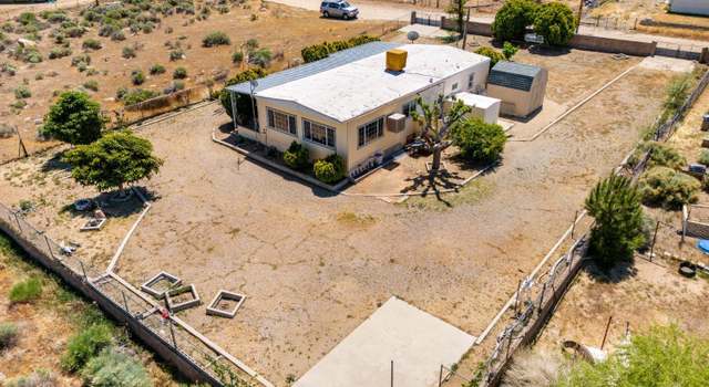 Photo of 10273 Miller Ln, Weldon, CA 93283