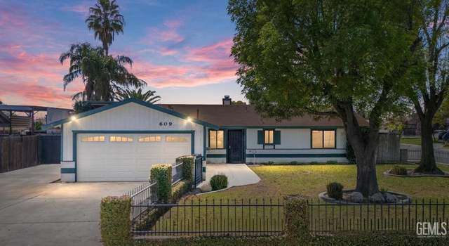 Photo of 609 Bridle Ave, Bakersfield, CA 93307