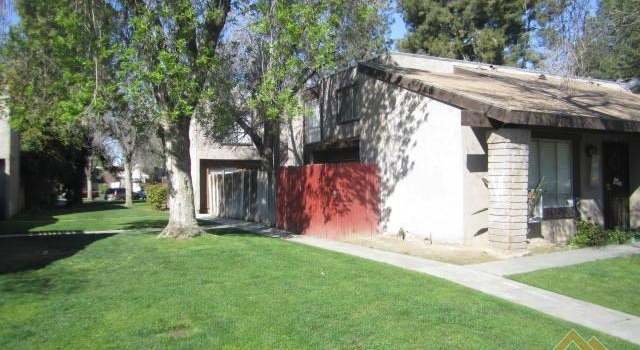 Photo of 2105 Pinon Springs Cir Unit D, Bakersfield, CA 93309