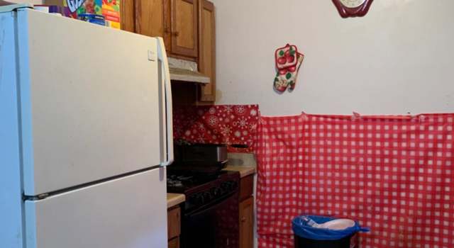 Photo of 27 Augusta St, Bakersfield, CA 93307