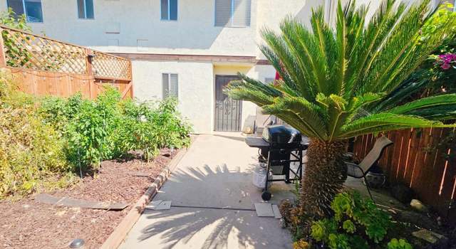 Photo of 1301 Aquarius Ct #14, Bakersfield, CA 93309