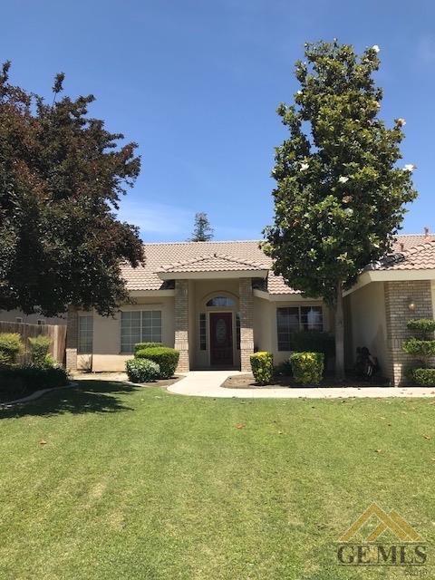 4202 Crosshaven Ave Bakersfield Ca 93313 Mls 21804995 Redfin