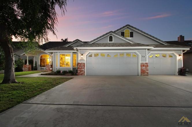 邦楽 WORLD'S END PARK 9914 Iroquois Ln, Bakersfield, CA 93312 | Redfin