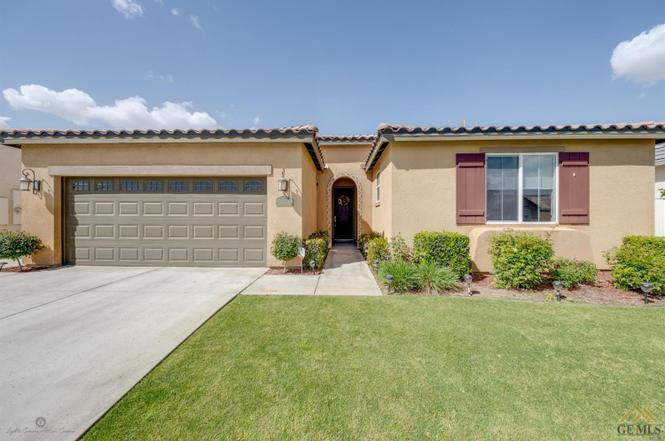 14710 Yellow Lupine Dr, Bakersfield, CA 93314 | MLS# 21903952 | Redfin