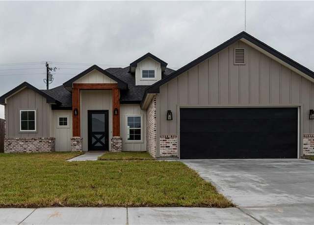 Property at 2321 Brown Pelican Ln, Harlingen, TX 78552, 4 beds, 2 baths