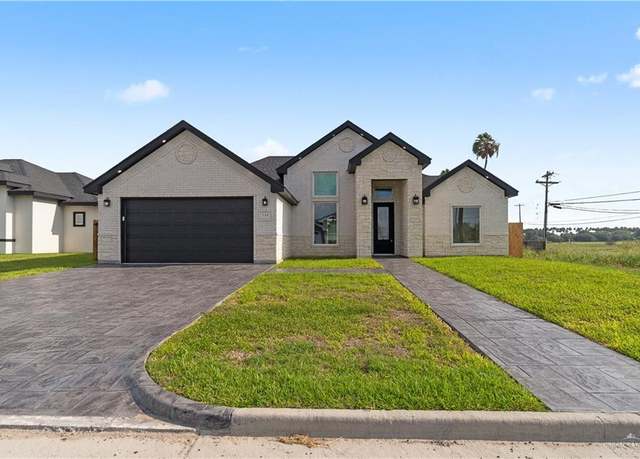 Property at 100 Brooks Cir, La Feria, TX 78559, 3 beds, 2.5 baths