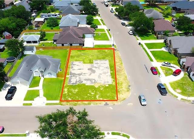 Property at 1300 Dons Dr, Mission, TX 78572