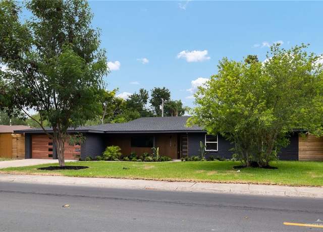 Property at 1504 La Vista Ave, Mcallen, TX 78501, 4 beds, 3 baths