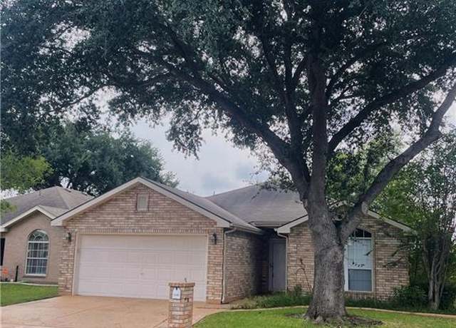 Property at 4109 N Whitewing Ct, Mcallen, TX 78501, 2 beds, 2 baths
