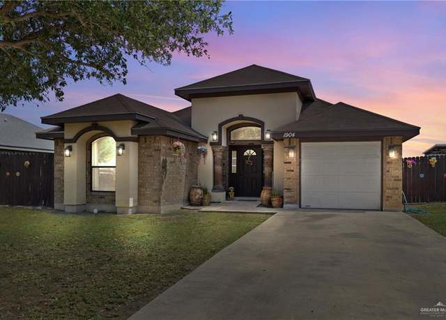 Property at 1904 E Hibiscus Ave, Hidalgo, TX 78557, 3 beds, 2 baths