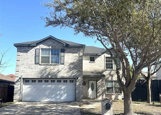 Property at 2002 W 40th St, Mission, TX 78573, 3 beds, 2.5 baths