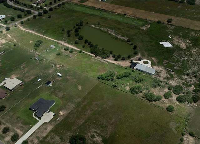 Property at 23401 Oak Hill Dr, Monte Alto, TX 78538