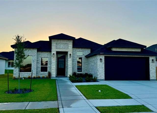 Property at 3807 Crimson St, Mission, TX 78574, 3 beds, 2.5 baths