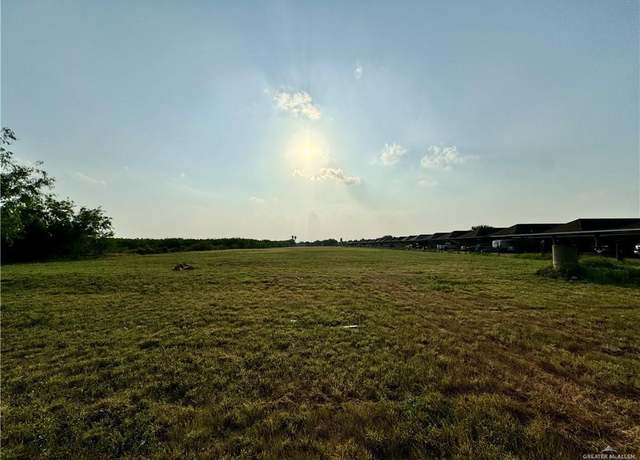 Property at 613 N Glasscock Rd, Alton, TX 78573