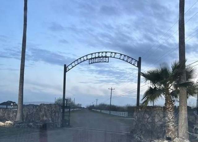 Property at 35105 Aggie Dr, Edinburg, TX 78563
