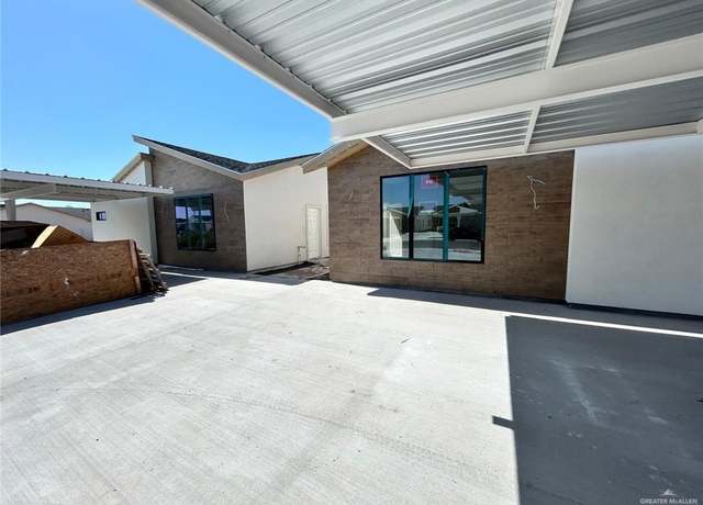 Property at 2112 E San Andrea St, Edinburg, TX 78542