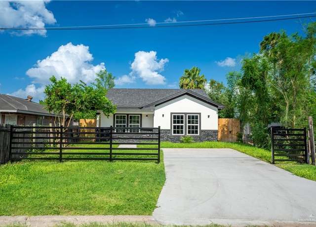 Property at 612 S 21st St, Donna, TX 78537, 2 beds, 2.5 baths