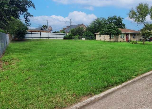 Property at 1713 Kristi Ln, Mission, TX 78574