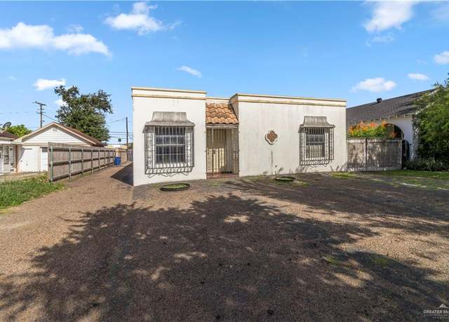 Property at 711 N 9th St, Mcallen, TX 78501, 4 beds, 4.5 baths