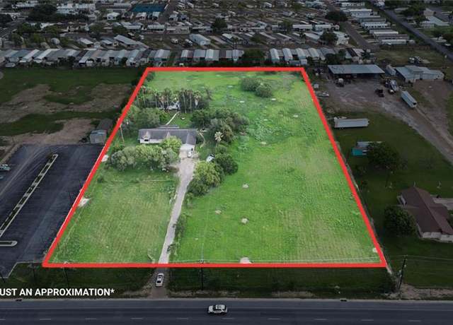 Property at 920 State Highway 495 Hwy, Alamo, TX 78516, 3 beds, 2.5 baths