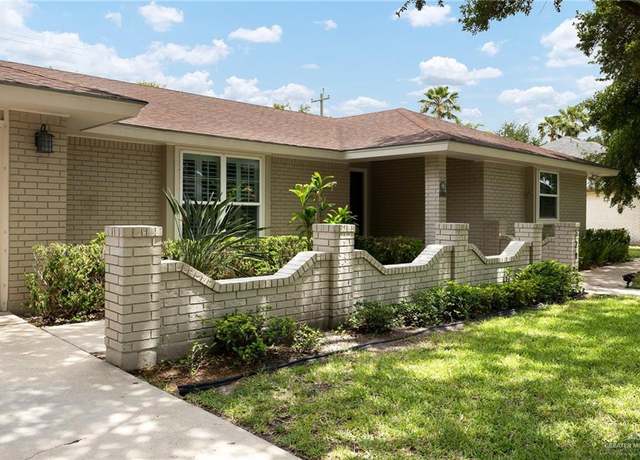 Property at 524 Palm Valley Dr E, Harlingen, TX 78552, 3 beds, 2 baths
