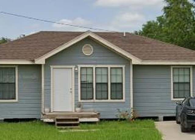 Property at 404 Flores St, Pharr, TX 78577, 3 beds, 2 baths