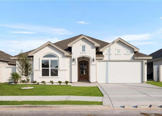 Property at 820 N Brushfield Ave, Edinburg, TX 78541, 3 beds, 2 baths