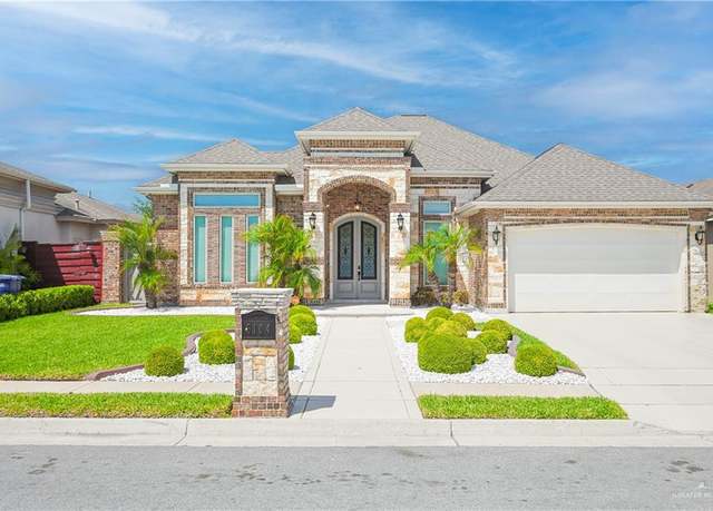 Property at 5104 Maple Ave, Mcallen, TX 78501, 3 beds, 3.5 baths
