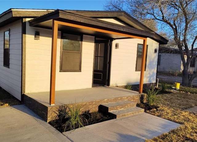 Property at 155 N Missouri Ave, Mercedes, TX 78570, 2 beds, 1 bath