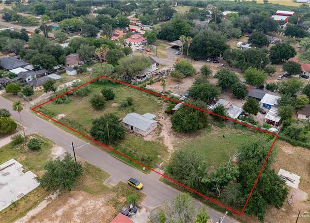 Property at 7104 N 2nd St, Edinburg, TX 78542, 4 beds, 1 bath