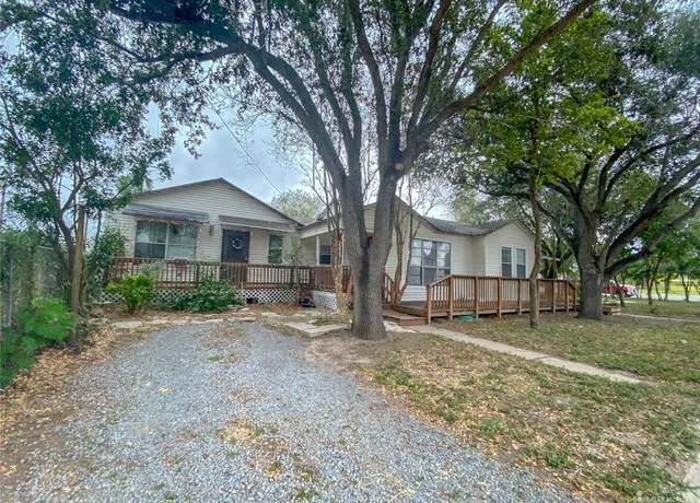 Property at 622 S Nebraska Ave, San Juan, TX 78589, 3 beds, 2 baths