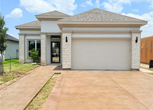Property at 2912 34th St, Mcallen, TX 78501, 3 beds, 2.5 baths