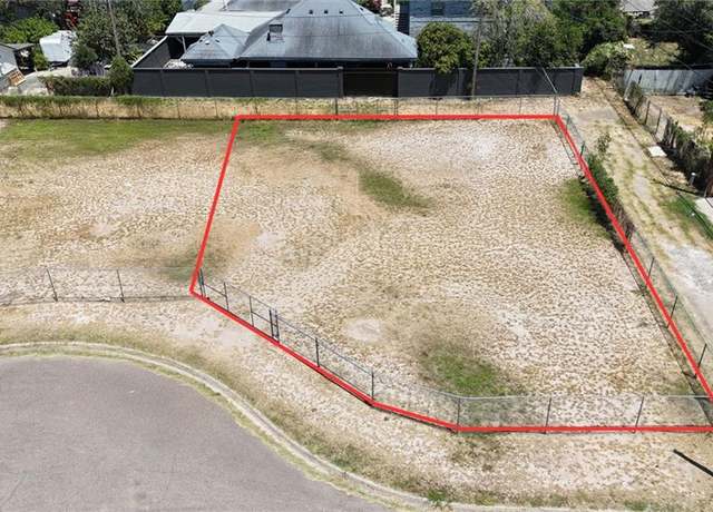 Property at 1810 Yolanda St, Mission, TX 78572