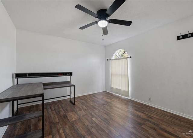 Property at 1900 W University Blvd #1018, Brownsville, TX 78520, 2 beds, 1.5 baths