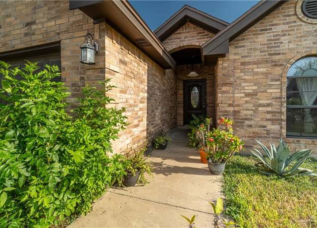 Property at 1409 Valencia Ave, Pharr, TX 78577, 3 beds, 2 baths